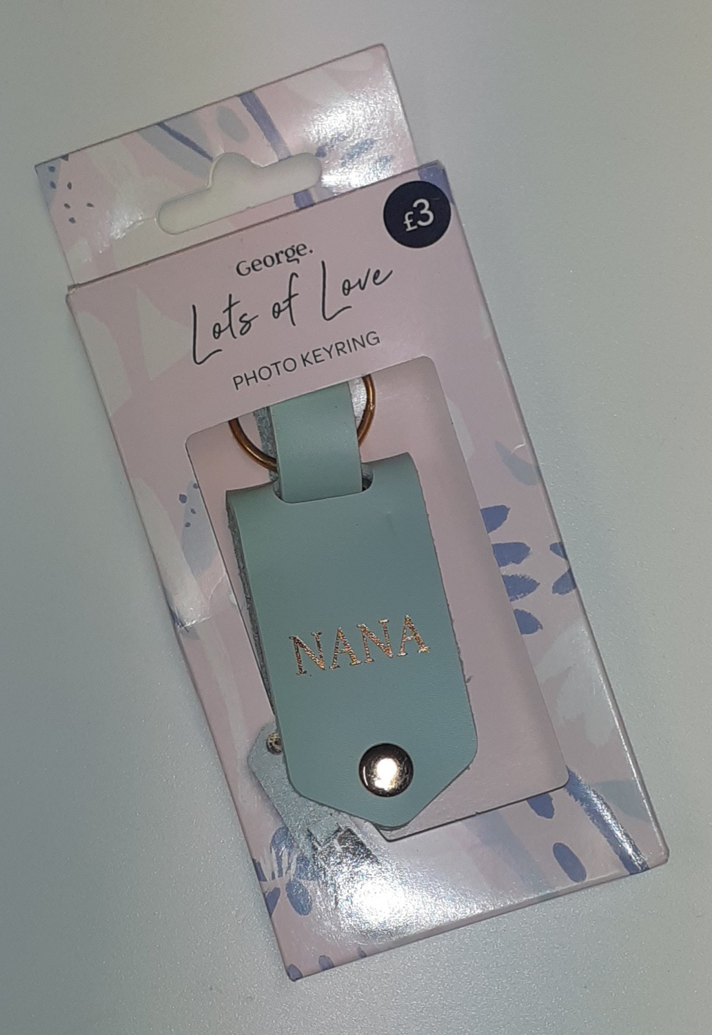 George Lots of Love Nana Green Photo Keyring RRP 3 CLEARANCE XL 1.50