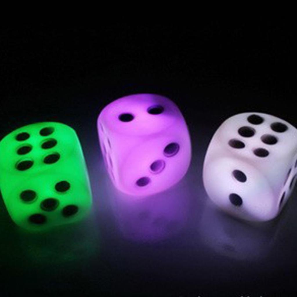 Vivid Imagination Light-Up Dice RRP £1 CLEARANCE XL 59p or 2 for £1